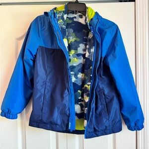 Eddie Bauer boys 3-1 jacket size 10 to 12, never worn